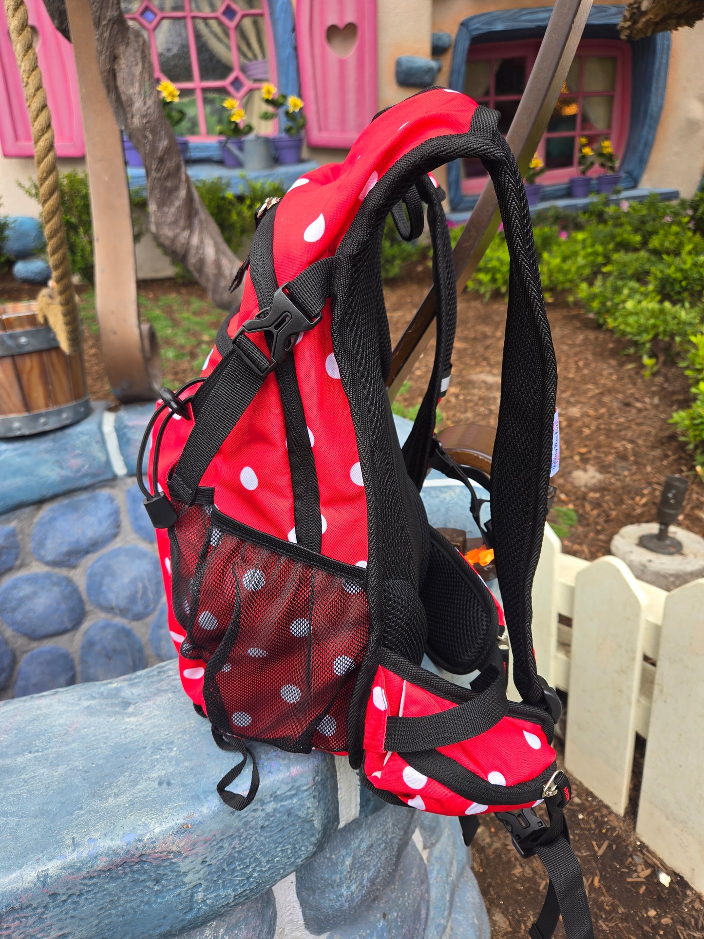Red & White Dots Hydro Backpack