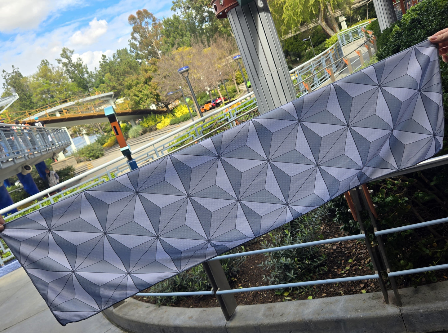 Geosphere Cooling Towel