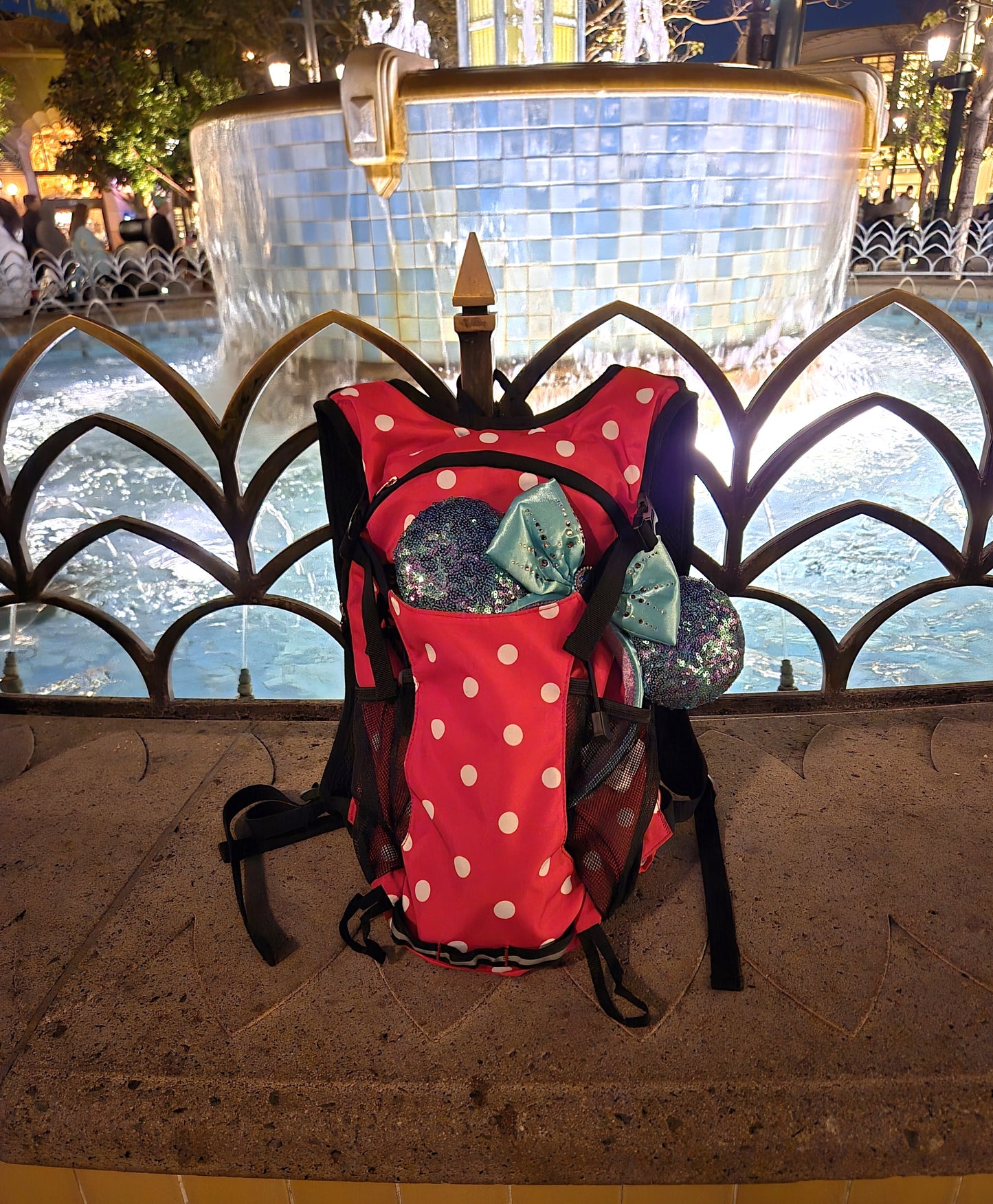 Red & White Dots Hydro Backpack